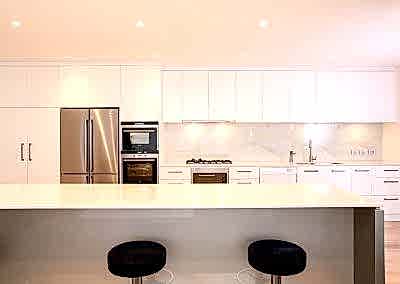 Leigh Woollatt Interior Design – Kitchen Designs