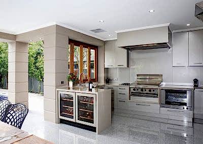 Leigh Woollatt Interior Design – Kitchen Designs