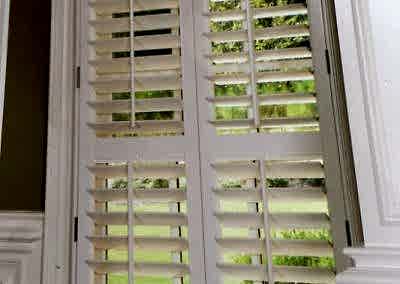 Leigh Woollatt Interior Design – Window Treatments